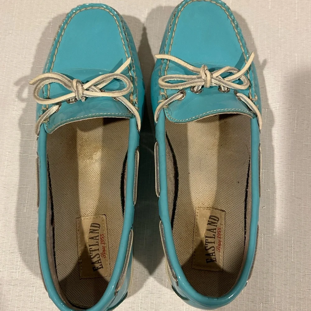 Eastland chic turquoise
